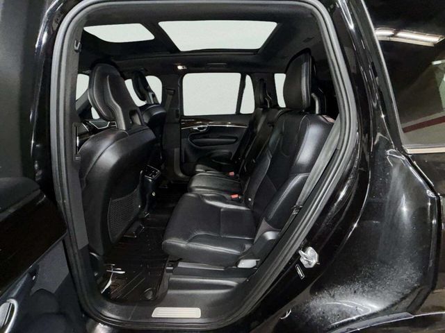 2017 Volvo XC90 T6 AWD 7-Passenger Momentum - 22985875 - 25