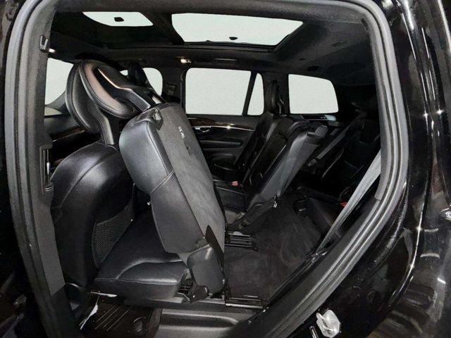 2017 Volvo XC90 T6 AWD 7-Passenger Momentum - 22985875 - 26
