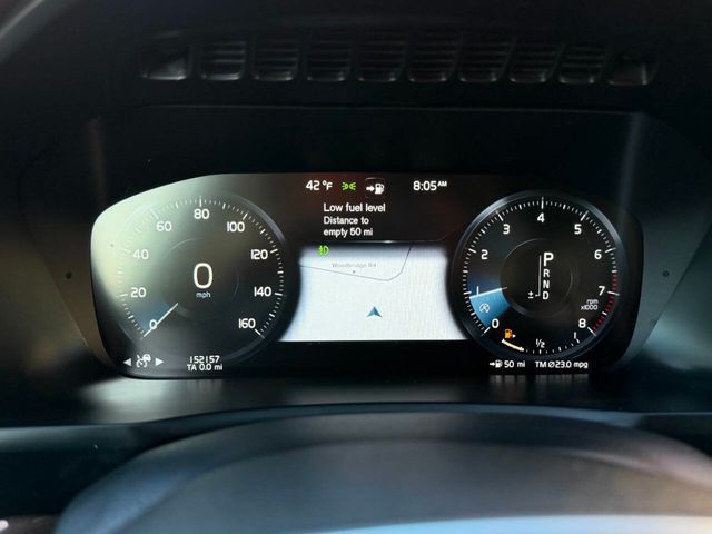 2017 Volvo XC90 T6 AWD 7-Passenger Momentum - 22985875 - 60