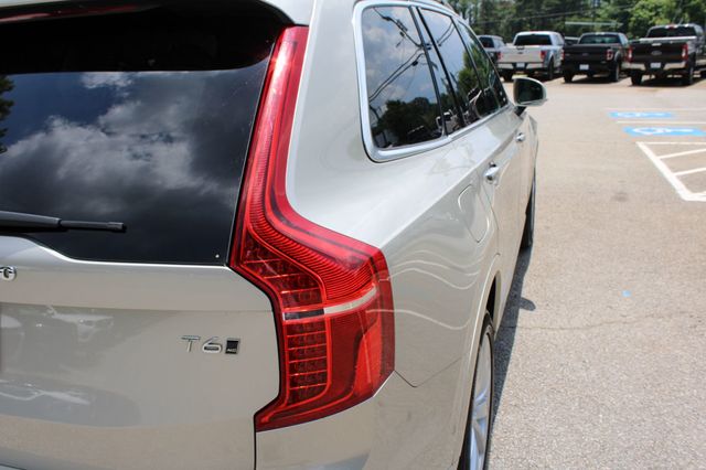 2017 Volvo XC90 T6 AWD 7-Passenger Momentum - 23048964 - 9