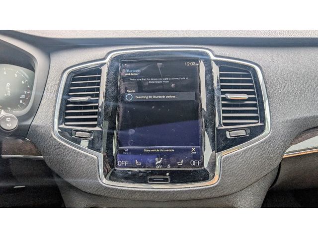 2017 Volvo XC90 T6 AWD 7-Passenger Momentum - 22935219 - 26
