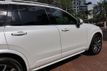 2017 Volvo XC90 T6 AWD 7-Passenger Momentum - 22999173 - 22