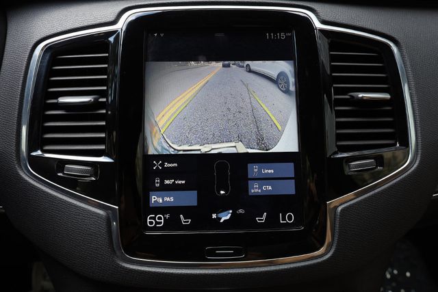 2017 Volvo XC90 T6 AWD 7-Passenger Momentum - 22999173 - 46