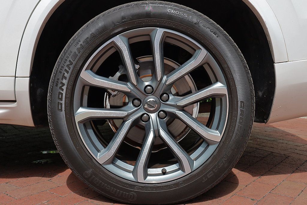 2017 Volvo XC90 T6 AWD 7-Passenger Momentum - 22999173 - 54