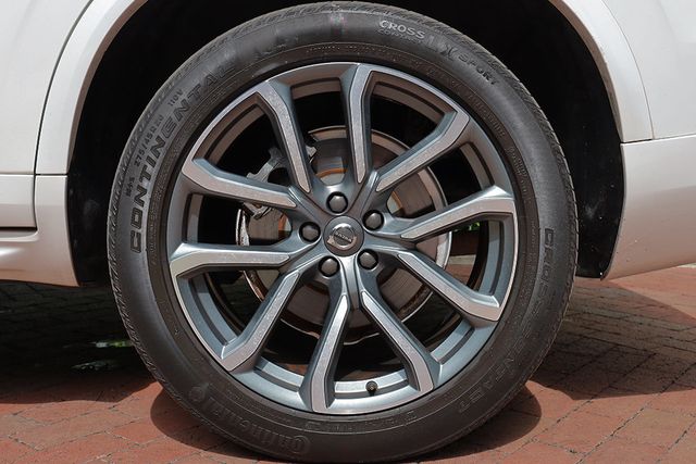 2017 Volvo XC90 T6 AWD 7-Passenger Momentum - 22999173 - 54