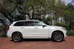 2017 Volvo XC90 T6 AWD 7-Passenger Momentum - 22999173 - 62