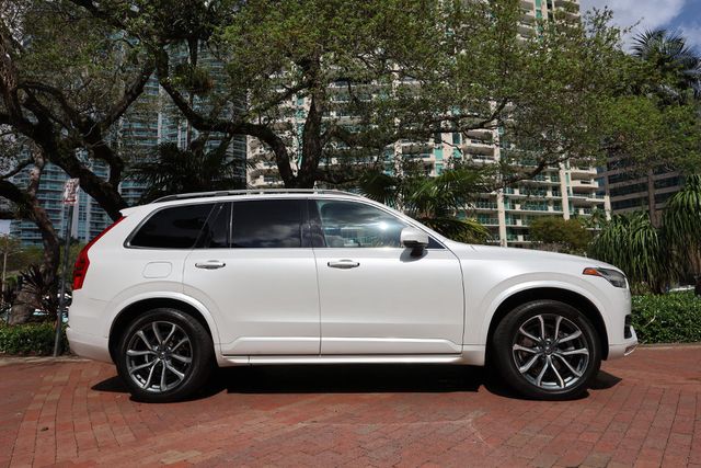 2017 Volvo XC90 T6 AWD 7-Passenger Momentum - 22999173 - 62