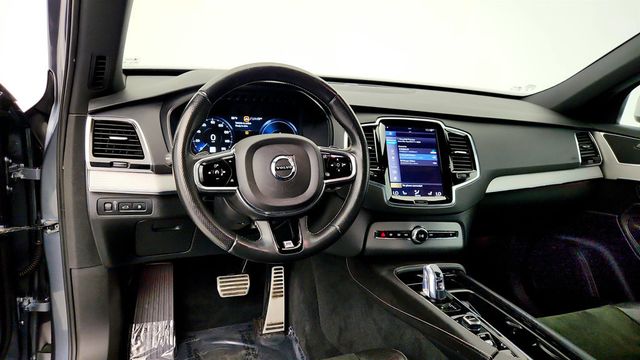2017 Volvo XC90 T8 eAWD Plug-In Hybrid 7-Seater R-Design w/ Vision & Convenience - 23012931 - 12