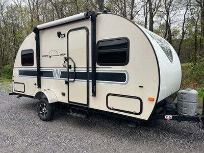 2017 Winnebago Winnie Drop WD1780