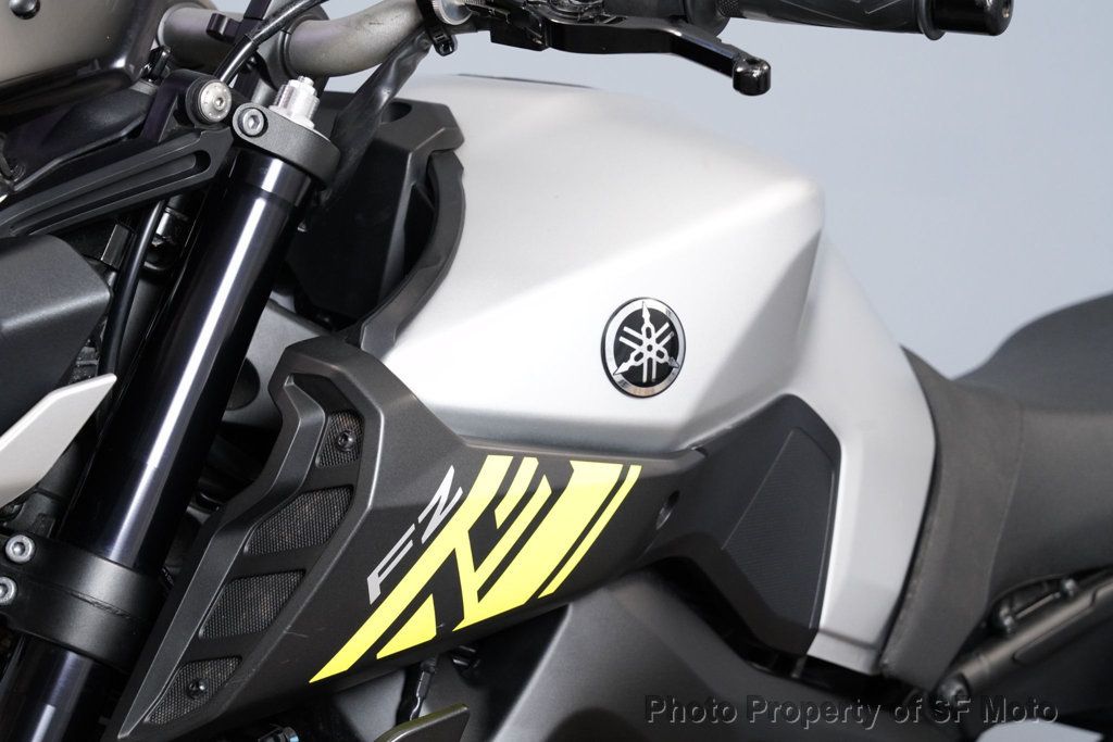 2017 Yamaha FZ-09 Includes Warranty - 23071411 - 33