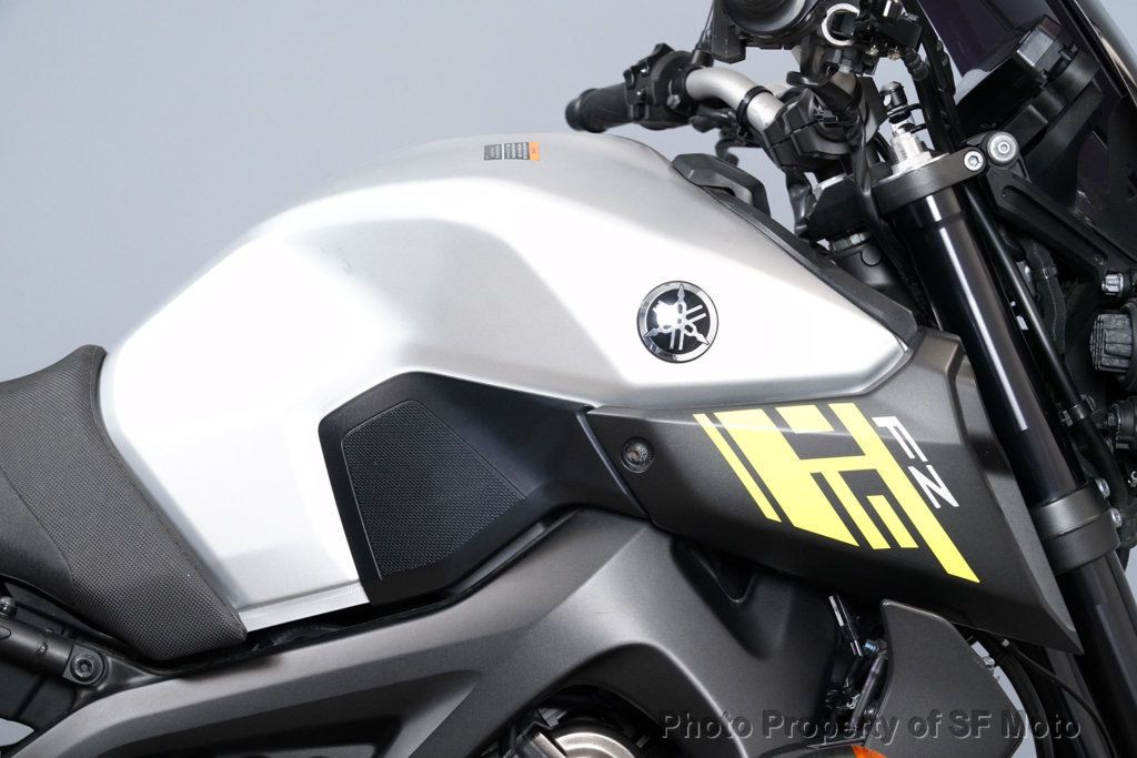 2017 Yamaha FZ-09 Includes Warranty - 23071411 - 34