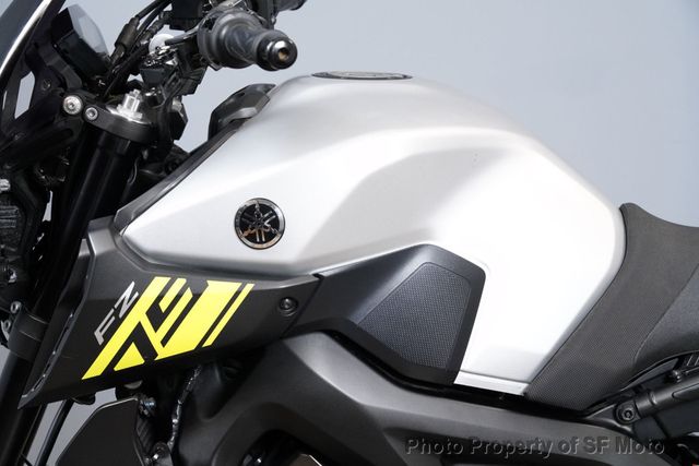 2017 Yamaha FZ-09 Includes Warranty - 23071411 - 35
