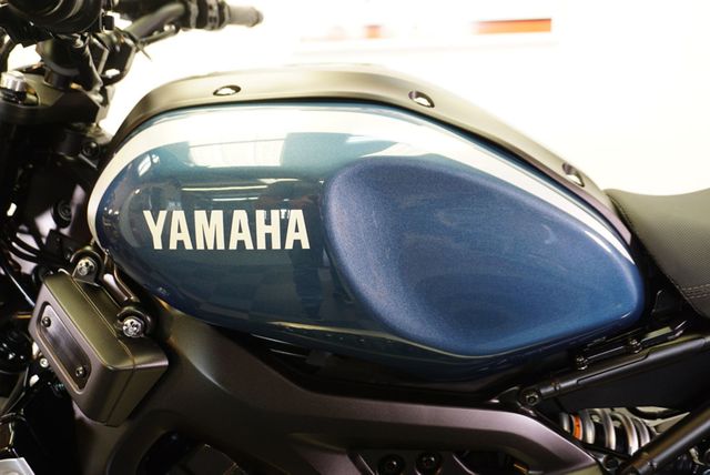 2017 YAMAHA XSR900 RETRO FUN/FAST RIDE - 22888357 - 14