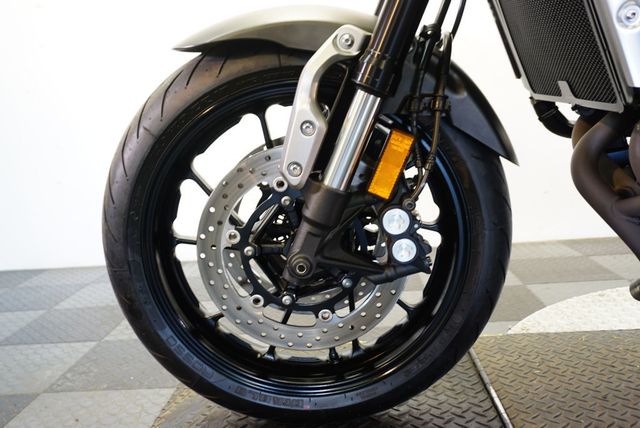 2017 YAMAHA XSR900 RETRO FUN/FAST RIDE - 22888357 - 16