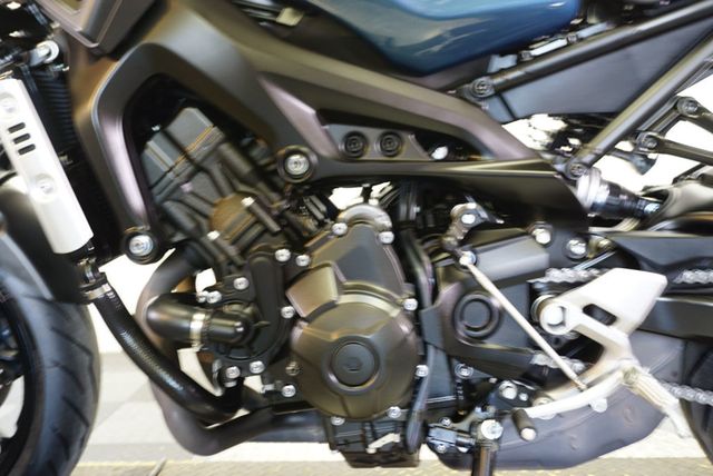 2017 YAMAHA XSR900 RETRO FUN/FAST RIDE - 22888357 - 18