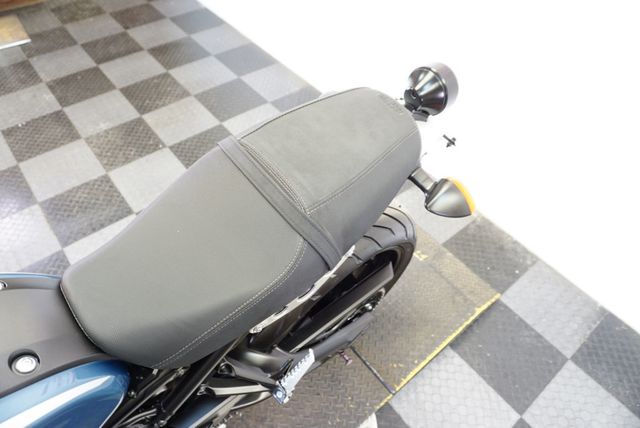 2017 YAMAHA XSR900 RETRO FUN/FAST RIDE - 22888357 - 21