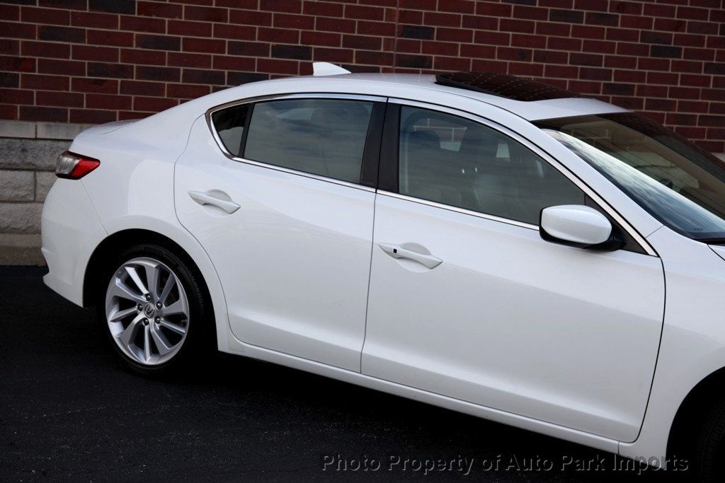 2018 Acura ILX Sedan - 22325378 - 11