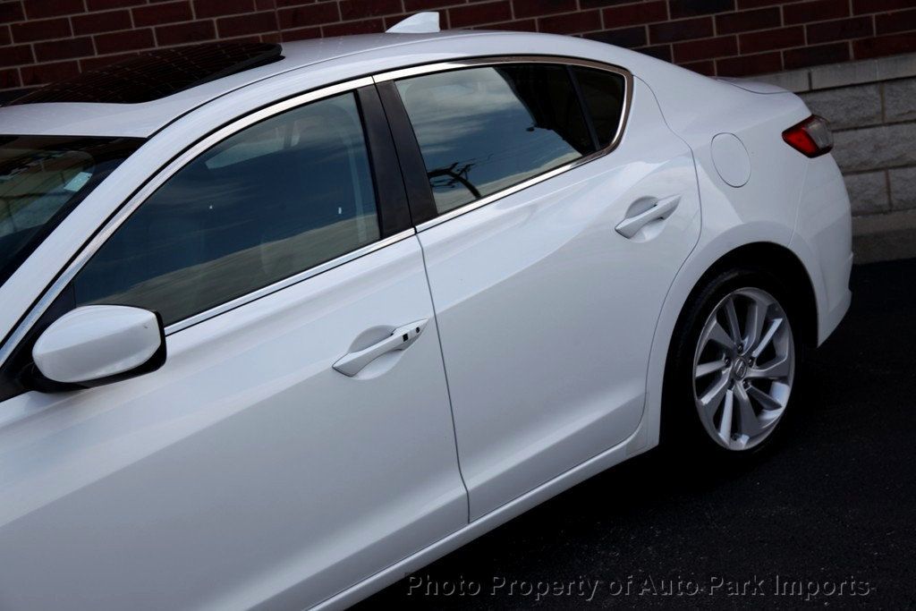 2018 Acura ILX Sedan - 22325378 - 4