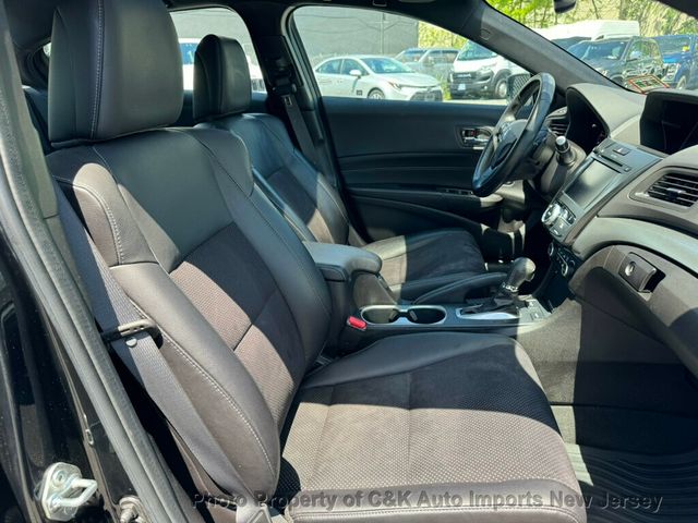 2018 Acura ILX Sedan w/Premium/A-SPEC Pkg - 22431342 - 35