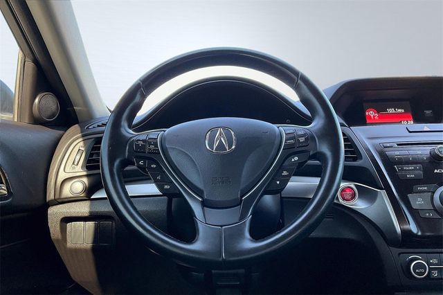 2018 Acura ILX Special Edition Sedan - 22923961 - 19