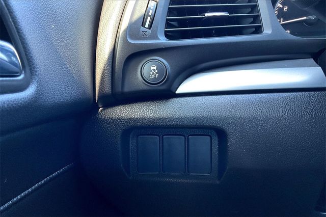 2018 Acura ILX Special Edition Sedan - 22923961 - 27