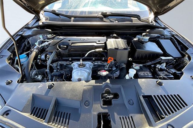 2018 Acura ILX Special Edition Sedan - 22923961 - 35