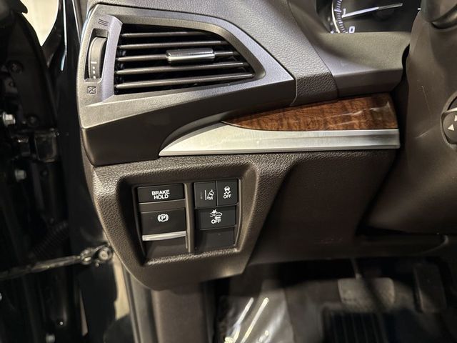 2018 Acura MDX SH-AWD - 23017266 - 13