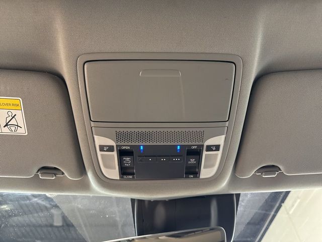 2018 Acura MDX SH-AWD - 23017266 - 21