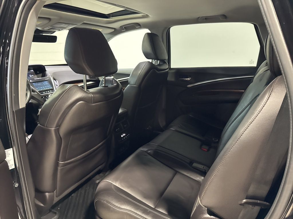 2018 Acura MDX SH-AWD - 23017266 - 32