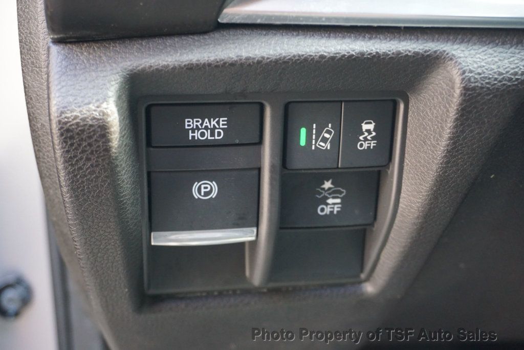 2018 Acura MDX SH-AWD w/Technology Pkg CARPLAY NAVI REAR CAM 3RD ROW LEATHER  - 22912115 - 29