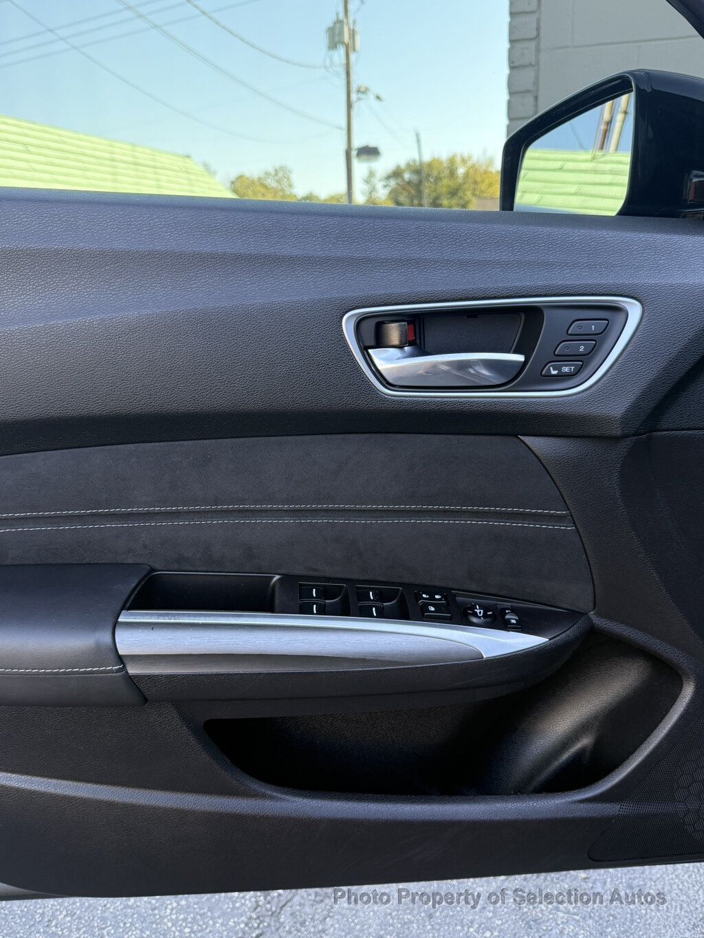 Acura TLX photo 11
