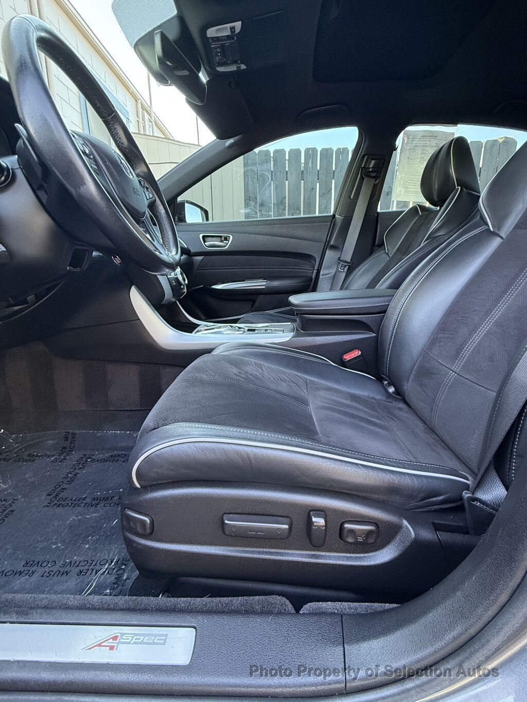 Acura TLX photo 15