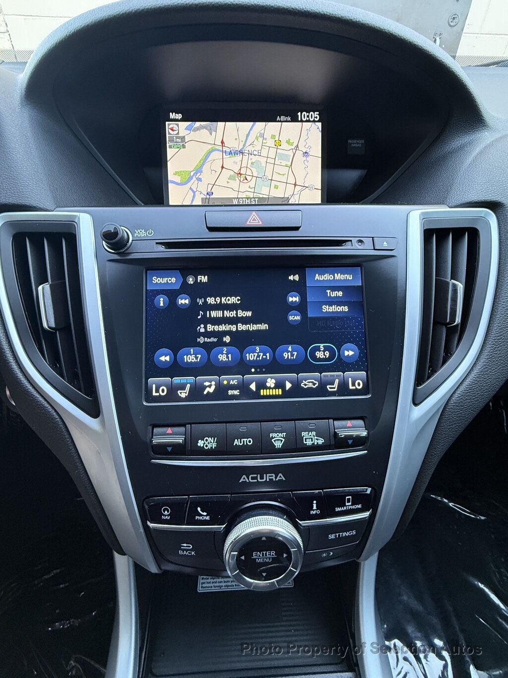 Acura TLX photo 24