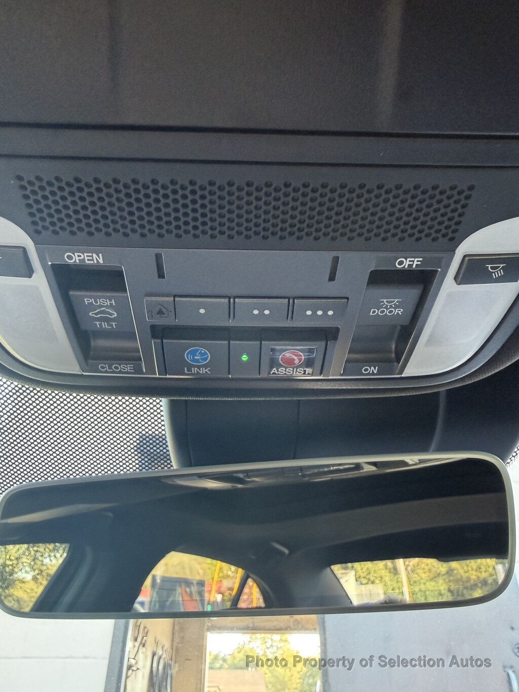 Acura TLX photo 30