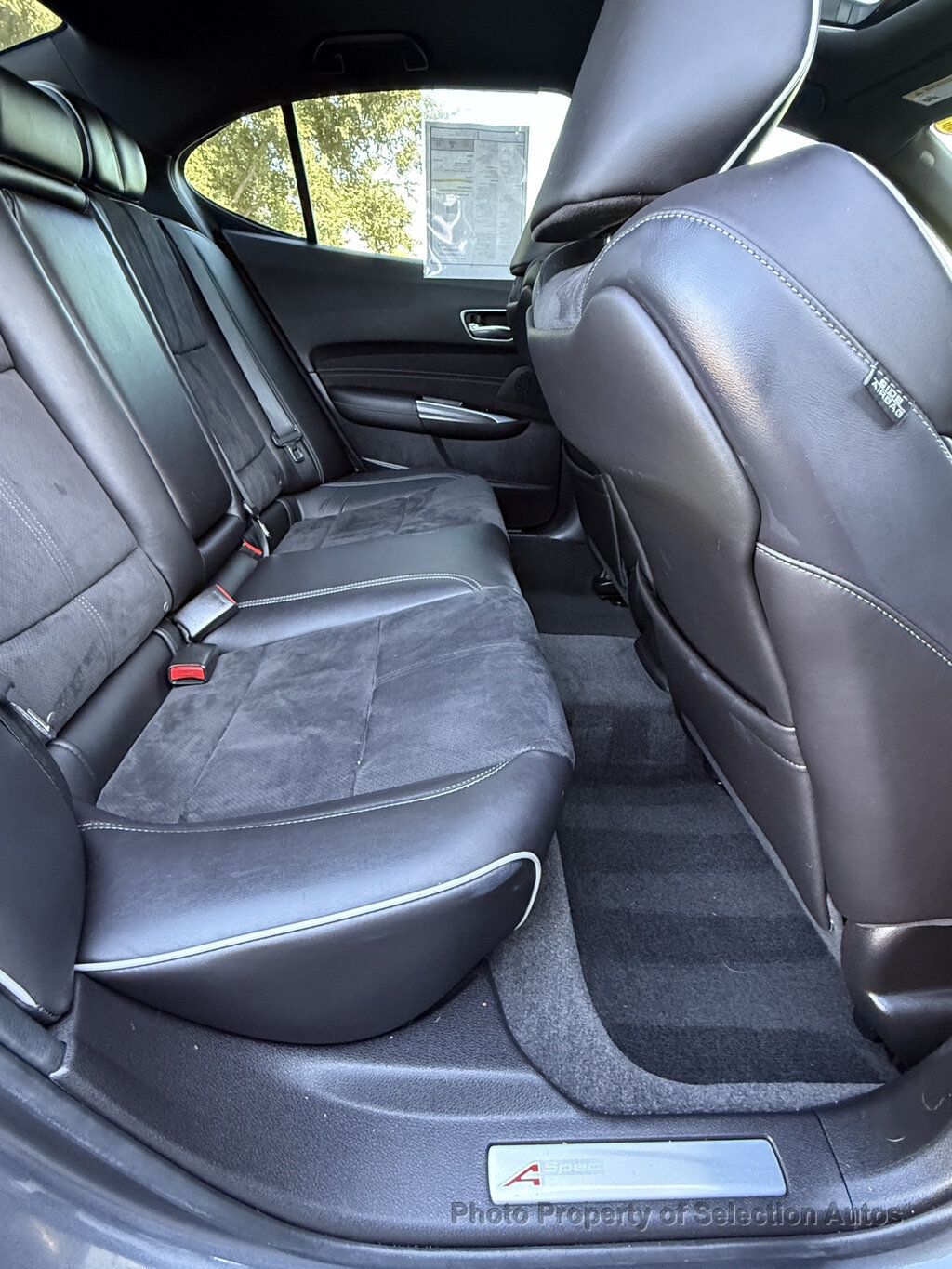 Acura TLX photo 35