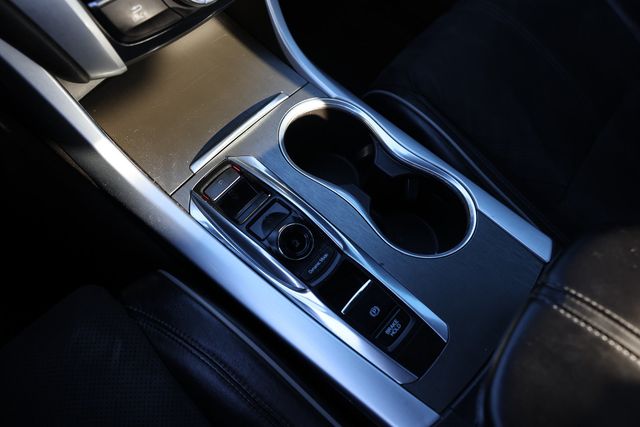 2018 Acura TLX FWD V6 A-Spec - 22985168 - 38