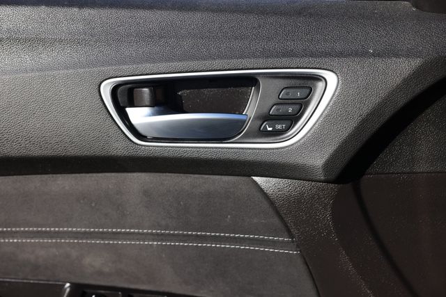 2018 Acura TLX FWD V6 A-Spec - 22985168 - 43
