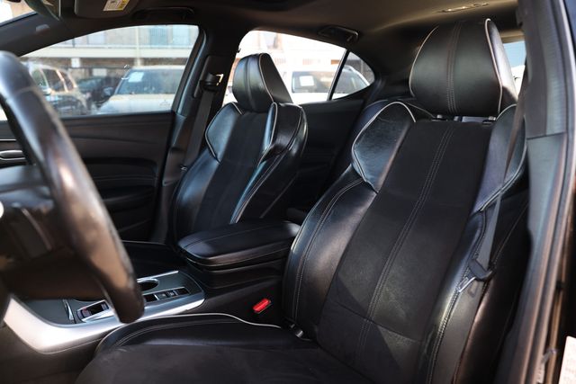 2018 Acura TLX FWD V6 A-Spec - 22985168 - 8