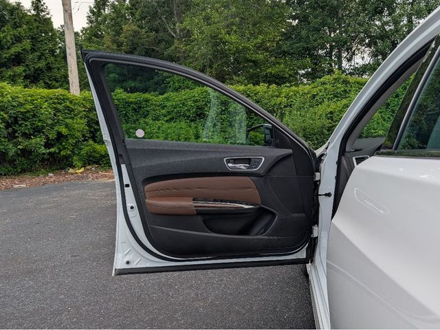 2018 Acura TLX w/Advance Pkg - 23043528 - 9