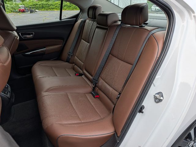 2018 Acura TLX w/Advance Pkg - 23043528 - 17