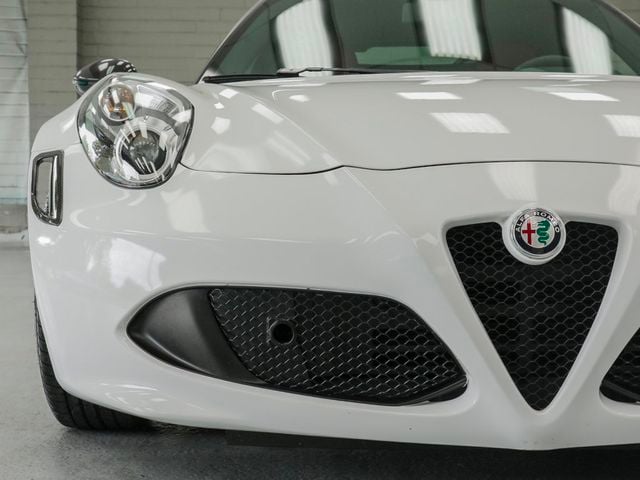 2018 Alfa Romeo 4C Coupe 6-Speed Automatic - 23057745 - 12