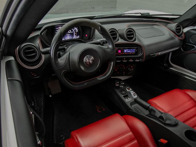 2018 Alfa Romeo 4C Coupe 6-Speed Automatic - 23057745 - 26