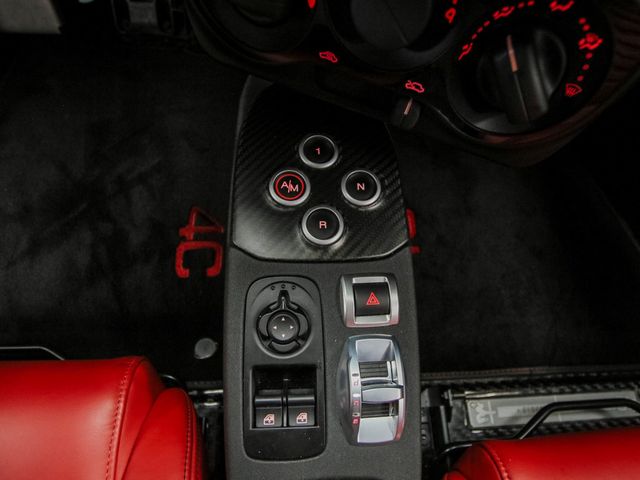2018 Alfa Romeo 4C Coupe 6-Speed Automatic - 23057745 - 32
