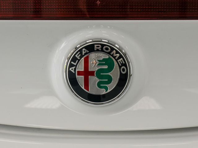 2018 Alfa Romeo 4C Coupe 6-Speed Automatic - 23057745 - 40