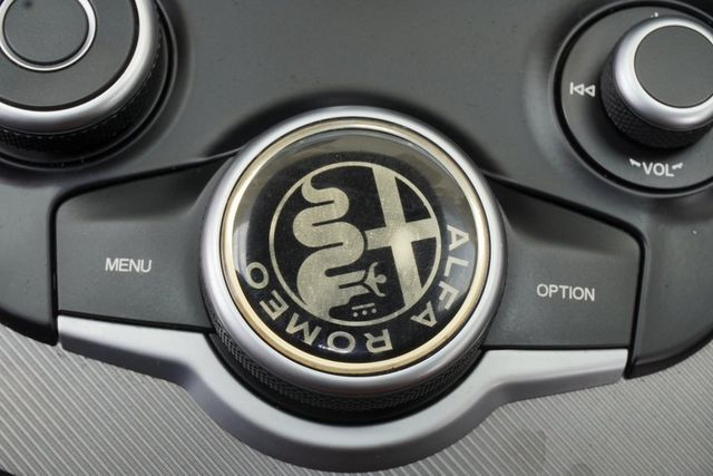 2018 Alfa Romeo Giulia AWD - 22941803 - 17