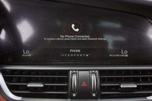 2018 Alfa Romeo Giulia AWD - 22941803 - 22