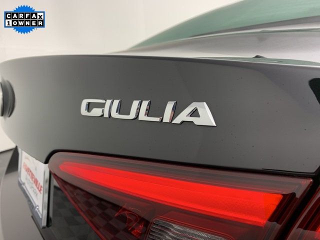 2018 Alfa Romeo Giulia AWD - 21160044 - 18