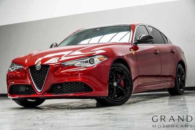 2018 Alfa Romeo Giulia Ti - 22981990 - 0