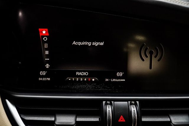 2018 Alfa Romeo Giulia Ti - 22981990 - 20