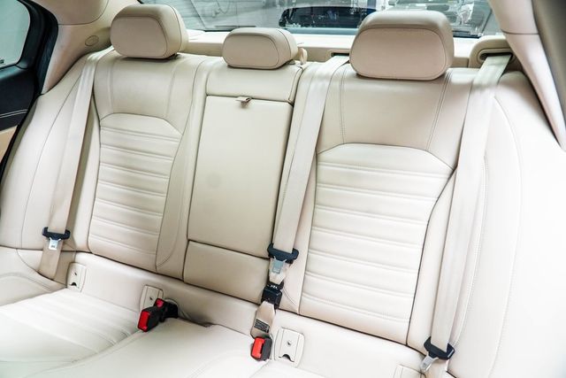 2018 Alfa Romeo Giulia Ti - 22981990 - 38